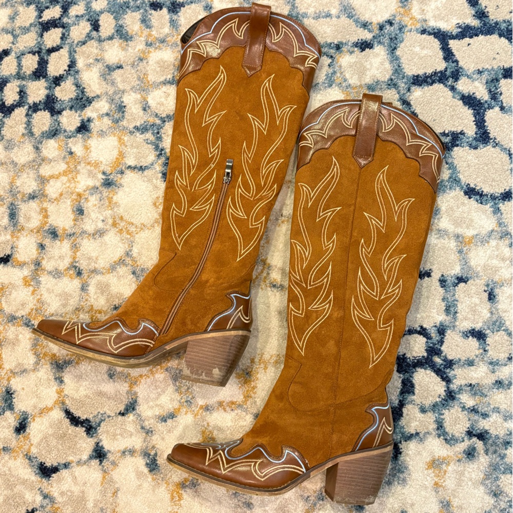 Brown Western-Style Women Boots